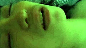 POV'da Sikini Sert Binip Yüksek İnliyorum Hayalimde