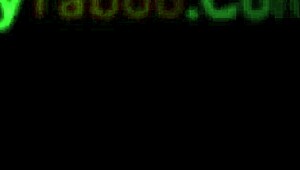 แม่เลี้ยงให้ฉันเย็ดเธอแรง โอ๊ย!