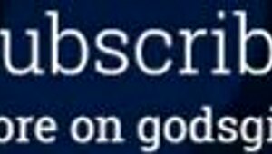 Fut adolescentă 18+ uimitoare în poziția cățeluș în intrare privată