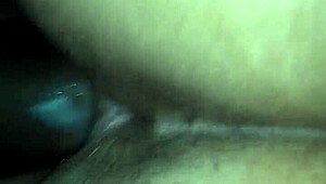 Ik kijk retro porno met geile babe