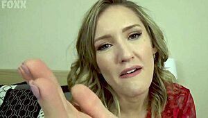 继母教儿子第一视角做爱，爽翻天！