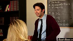 Tabu školarka 18+ dobija kašikom jebanje od polubrata u erotskoj priči