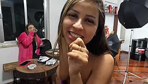 Bibi Tsunami terug in Ted Mansion voor geil Latina tiener 18+ neuken