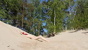 Dus ik zag deze roodharige naakt buiten vandaag