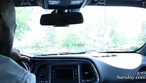 Sara Jay和Lauren Philips能一起搞定这根大黑屌吗？