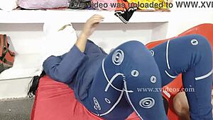 Profesor Indio de Clases Folla a su Alumna en Estilo Desi Salvaje Durante Sexo Completo