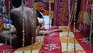 नई शादीशुदा बीवी ने घरेलू वीडियो में पहली रात की अंतरंगता शेयर की