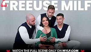 Mylf - Si toket gede Jessica Starling digenjot pelatih berotot