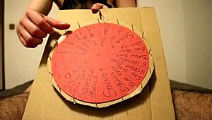 命运之轮2带来CBT和毁掉的射精，蝙蝠女孩。