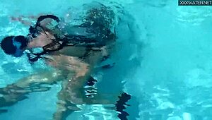 Minnie Mangas水下硬核性爱冒险