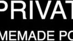 スーパープライベートX - タトゥーのキャサリンが赤毛のロッティを誘惑して激しいシザリング