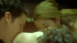 Celebs em cenas de sexo quentes que vão explodir sua mente