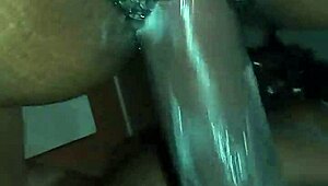 Hennes ebony bbw fitta läcker sperma från monster svart kuk stötar till orgasm