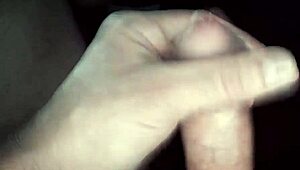 一週間セックスなしで、口内に大量射精爆発！ワオ！💦