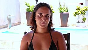 Novinha Gostosa de Quatro Levando no Rabo com Oral Sensual e Ação Amadora