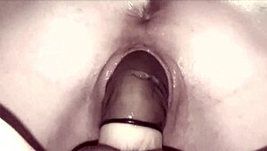 业余Babyybutt骗老公玩狂野双插内射