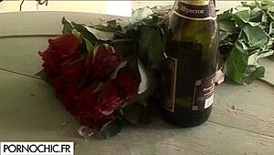 Melissa Lauren deli svojega moškega z vročo prostitutko