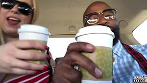 صديقة Lila تظهر جوانبها الجامحة في سلوك صادم ومنقسم