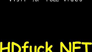 Αγαπάω να μου σφυροκοπούν τα στενά οπίσθια τόσο σκληρά