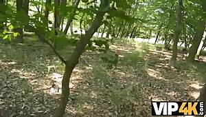 Vip4k Lesná jazda mení stávku na jahody na divokú tínedžerskú akciu