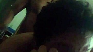 ¡Oye, fóllame el coño a lo perrito ahora mismo!