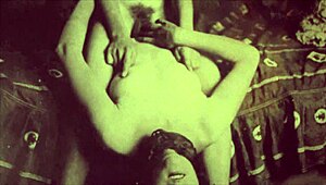 Dark Lantern presenta confesiones eróticas victorianas.