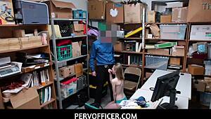 เฮ้ย ฉันรู้สึกผิดมาก ลงโทษฉันหนักสิ คาตารีนาปีโตรฟ ในร้านนั้น