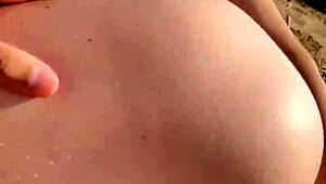 Кремпай на плажа, искаш ли да се присъединиш за публично забавление с мацка?