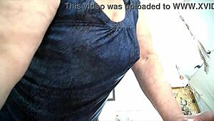 ¡Ey Tom, ven a adorar el culito apretado de Dawnskye, yo lo abro bien!