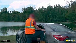 Hei, hvordan ble Harper Red reddet av den mekanikerens digre kuk?