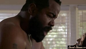 Stepteen 18+ Nakal Dientot Keras dan Dicream oleh BBC