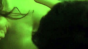 Film sex coréen montre des couples coréens stupéfiants en action