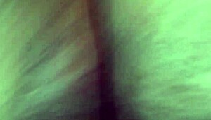 Io e la mia ragazza passiamo tempo con il nostro amico intimo in un'uscita casuale