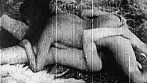 Vintage Beauty Bends Over for Beastly Doggystyle. Retro Ass Pounded Outdoors!