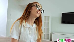 Дребничката доведена сестра Мади Колинс моли за само 50 долара?