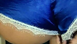 يا خرابي، سماح الشرموطة من المعادي، علاء المحامي هدني في المكتب، زبك يوجع أوي، مزق كلوتي!