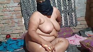 ใจเต้นแรงเห็นป้าลูกเลี้ยงอยู่คนเดียว ฉันอดใจไม่ไหวจริงๆ