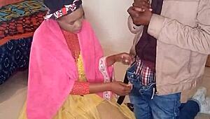 Lilpuddingbowls kena kongkek batang besar gangbang buatan rumah