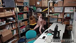 Hei, nähnytkö vale-taksi kolmikon poliisin ja teinin 18+ kanssa ensimmäistä kertaa?