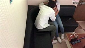 ร้องคาราโอเกะจนเราควบคุมตัวเองไม่อยู่คืนนี้