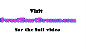 Гламурни милфи в горещо трийсам трибинг, усещат всяко докосване на желание