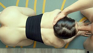 Тренировката ми отиде на кино, съквартирантът ми проби устата и дупето на макс