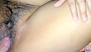 足球赌约后猛干继妹湿润多毛小穴，粗暴POV视角