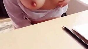 超翘臀中国妹子秀出惊艳曲线