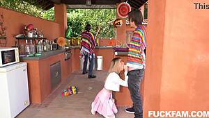 Mec, mate Demi Hawks avec Jack Vegas et Tyler Cruise !