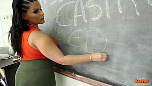 เฮ้ย นางสาวแองเจลินา คาสโตรสอนลูกศิษย์แม็กกี้ กรีนทริคดูด!