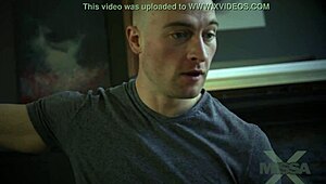 Missax Com - Ne bo mu mar! Kdo lahko odoli tej divji skupinski akciji prstovanja in deepthroata?