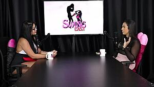 يا رجل، هي تهوى الدش الذهبي وأظهرت مهاراتها في الشفط - كارين بيسا في أحمر شفاف