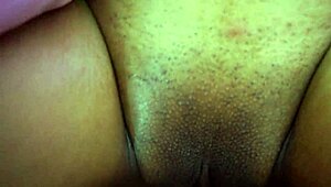 ฉันตื่นเต้นมากเลย ดูแฟนสาวเอเชียโดน creampie บนกล้อง!