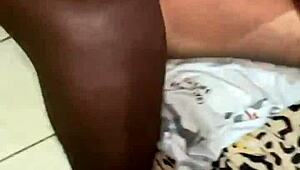 Давам на двама братя едновременно с анална тройка оргия голям кур задник яздене interracial чудо кур